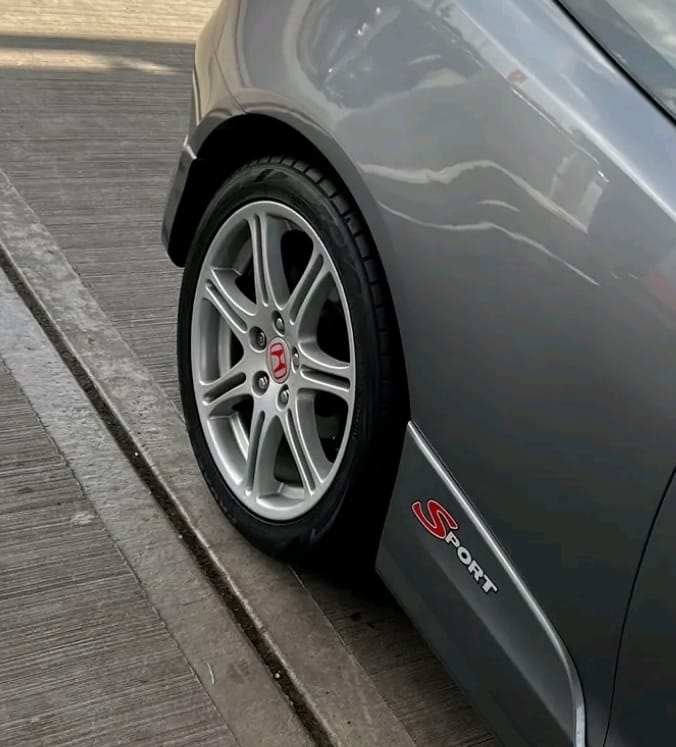 Honda Centre Wheel Caps Grey/Red Wheel Caps 68mm - Custom My Ride