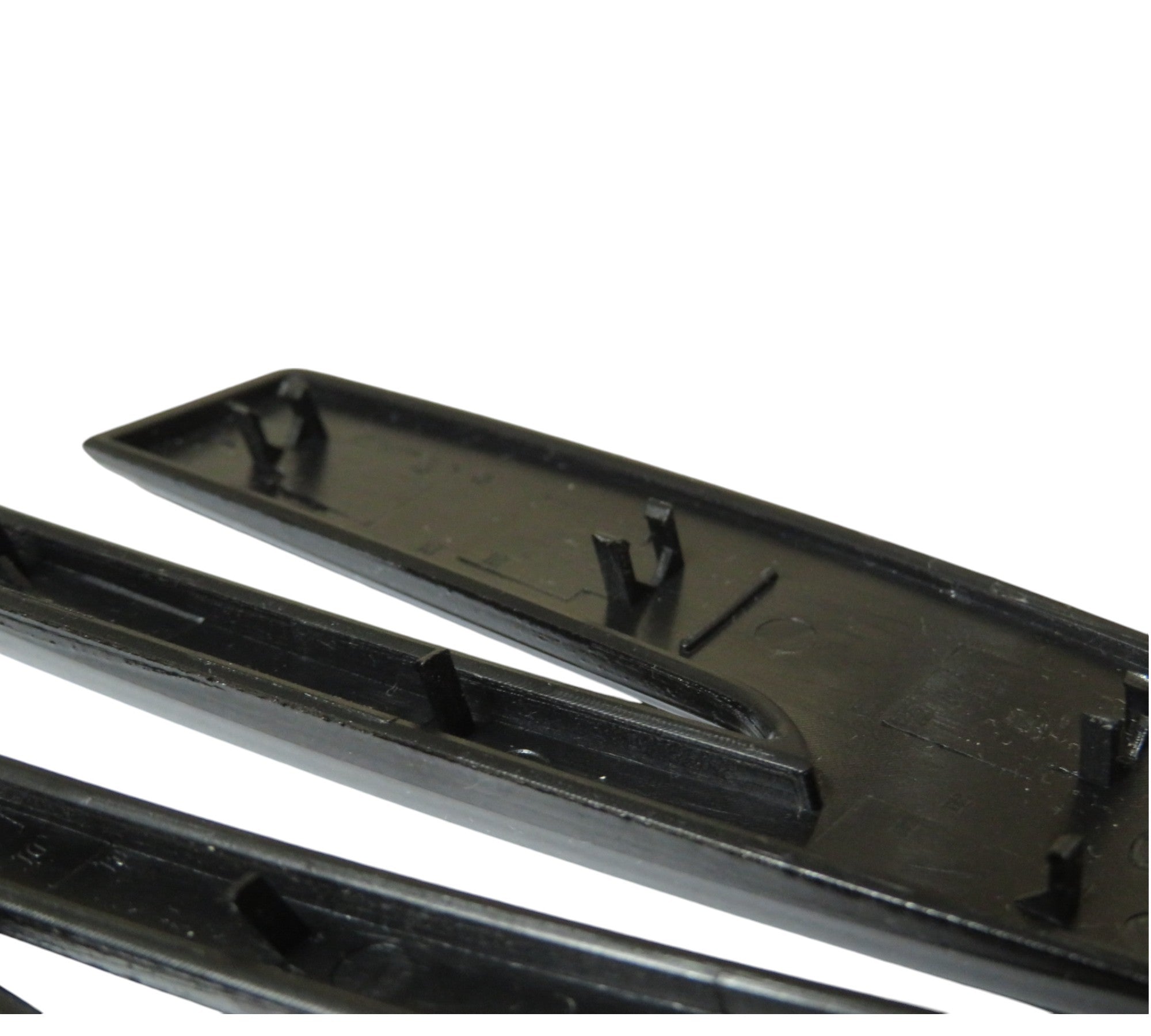 Seat Leon/Ibiza 5F/6F 2017-20 Black Replacement FRONT Badge Cover - MK3 CUPRA FR KJ1 - Custom My Ride