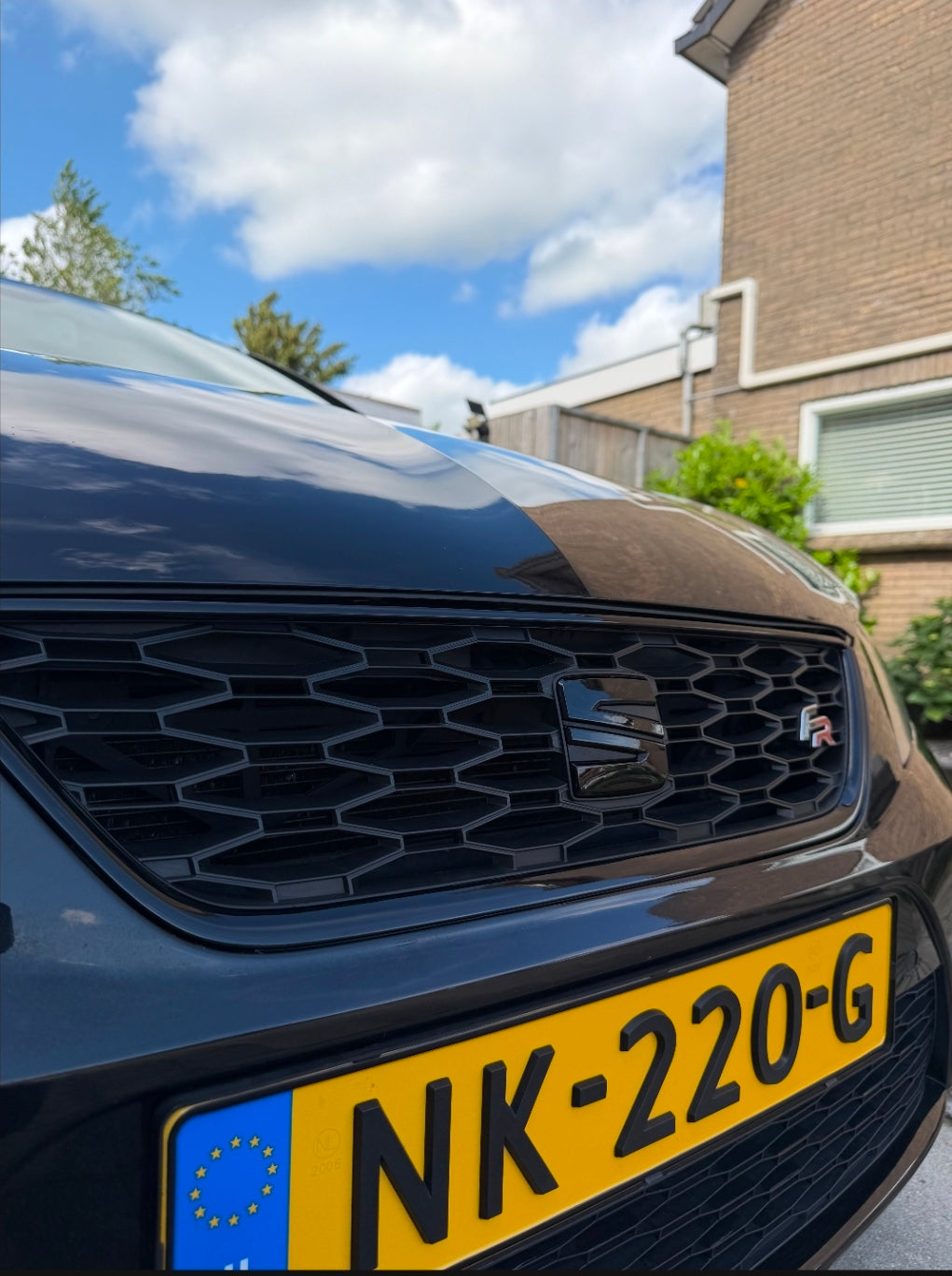 Seat Leon 2013-16 Front Gloss Black Grill Trim FR Cupra