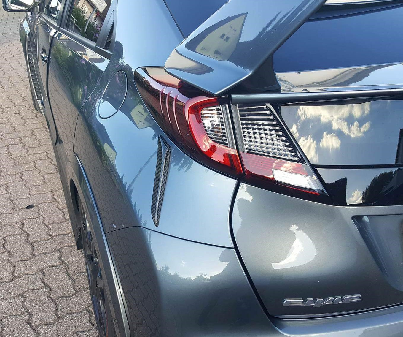 FK2 Rear Side Fins - Carbon Fibre - Civic MK9 - Custom My Ride