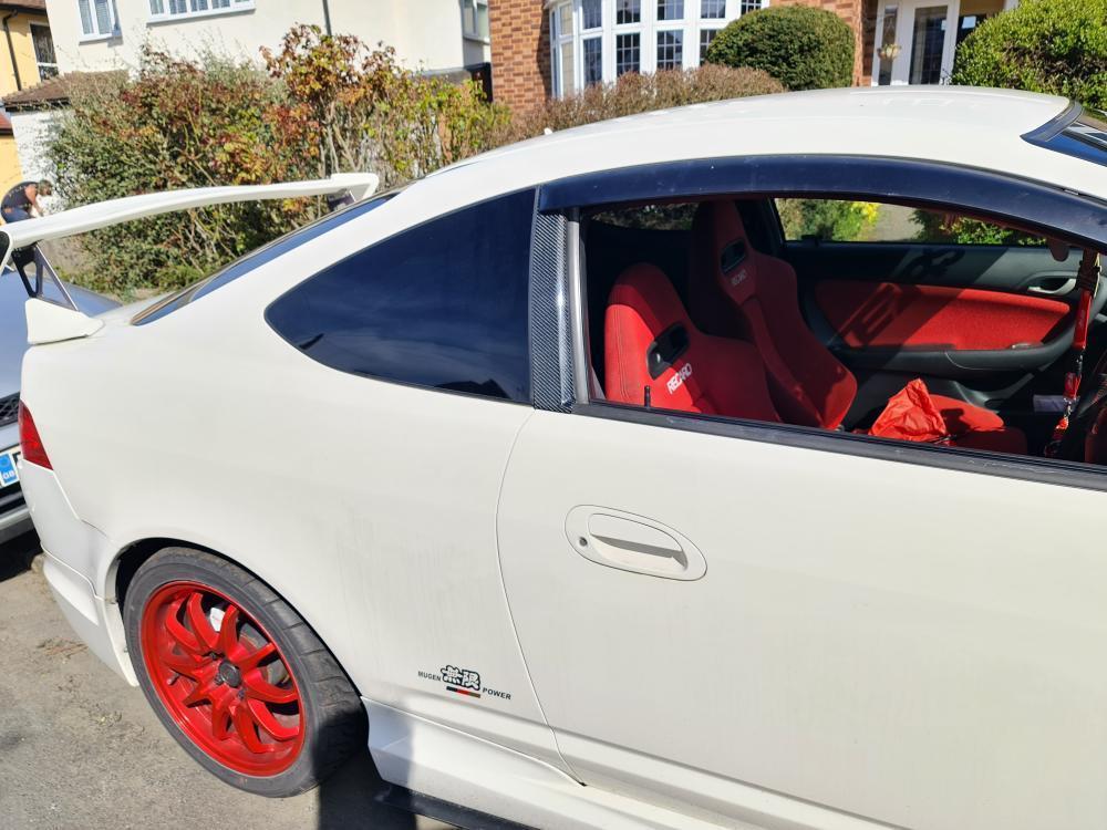 DC5 Door Pillar Covers - Carbon Fibre - INTEGRA - Custom My Ride