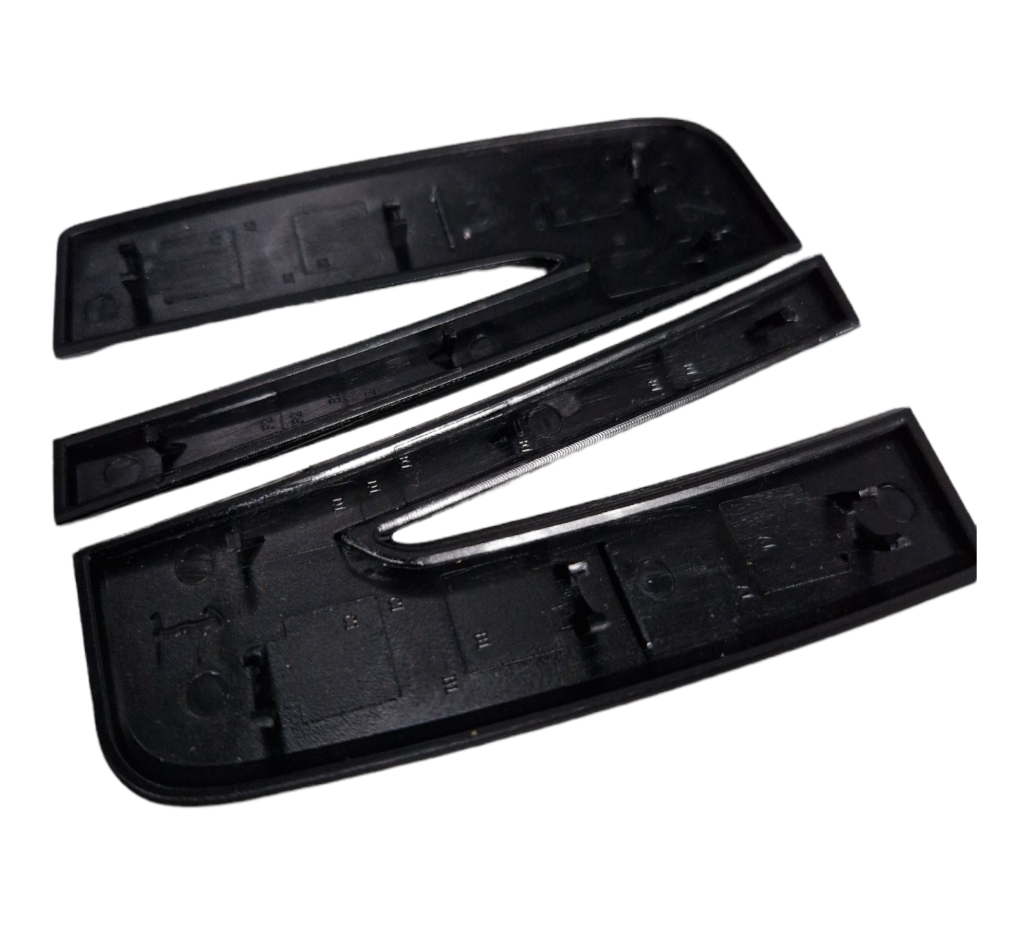 Seat Leon/Ibiza 5F/6F 2017-20 Black Replacement FRONT Badge Cover - MK3 CUPRA FR KJ1 - Custom My Ride