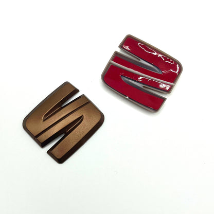 Seat Leon/Ibiza Steering Wheel Gloss Copper Badge - 5F MK3 CUPRA FR