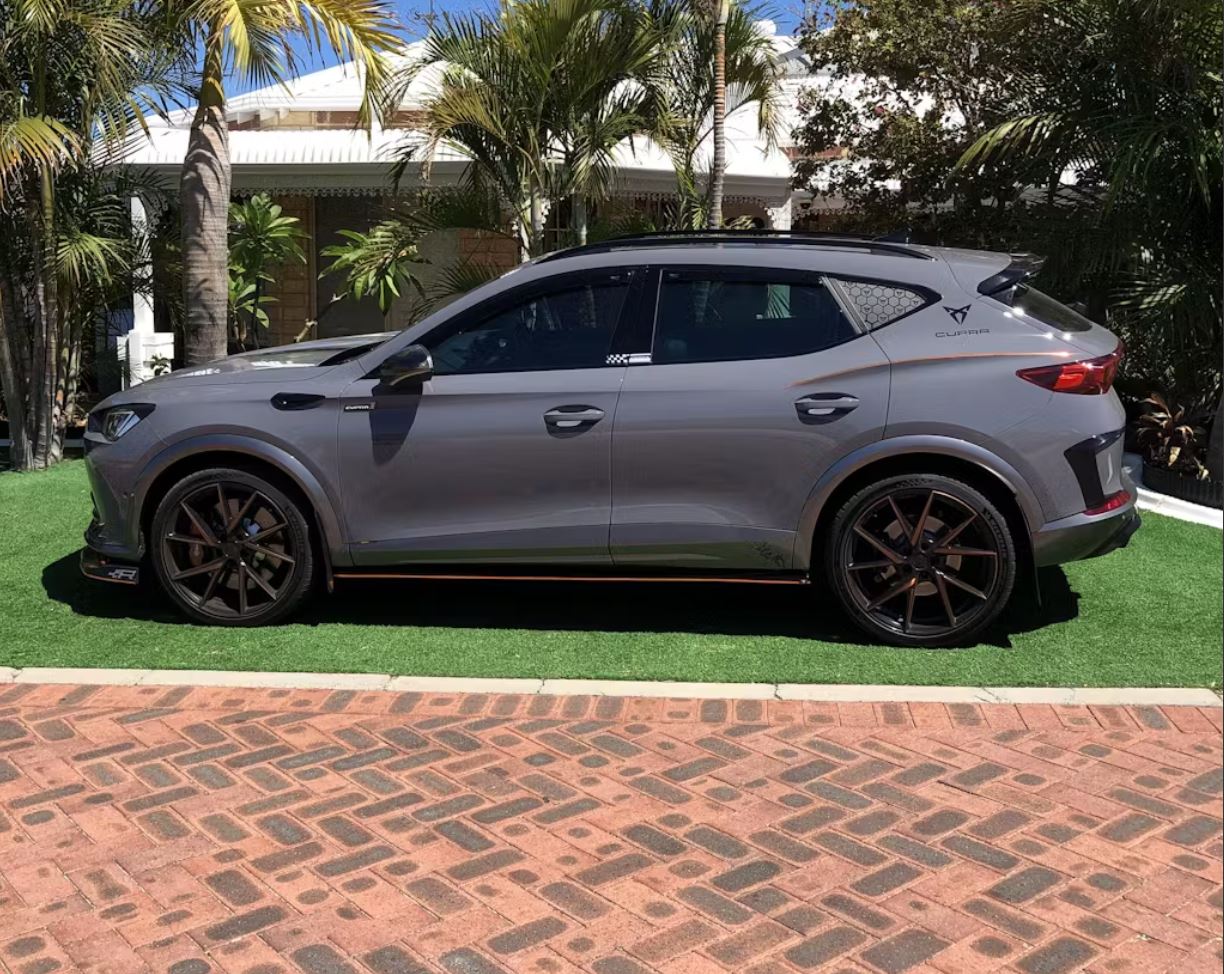 Cupra Formentor 2020+ Wing Mirror Covers - Carbon fibre - Custom My Ride