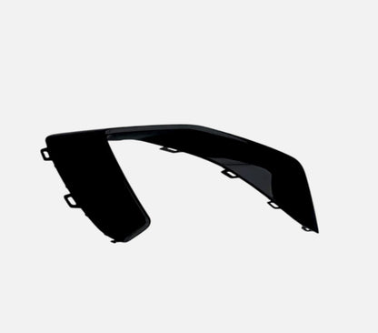 Seat Leon MK4 Black Front Fog Lamp Trims - 2021-24 FR KL1 KL8 - Custom My Ride