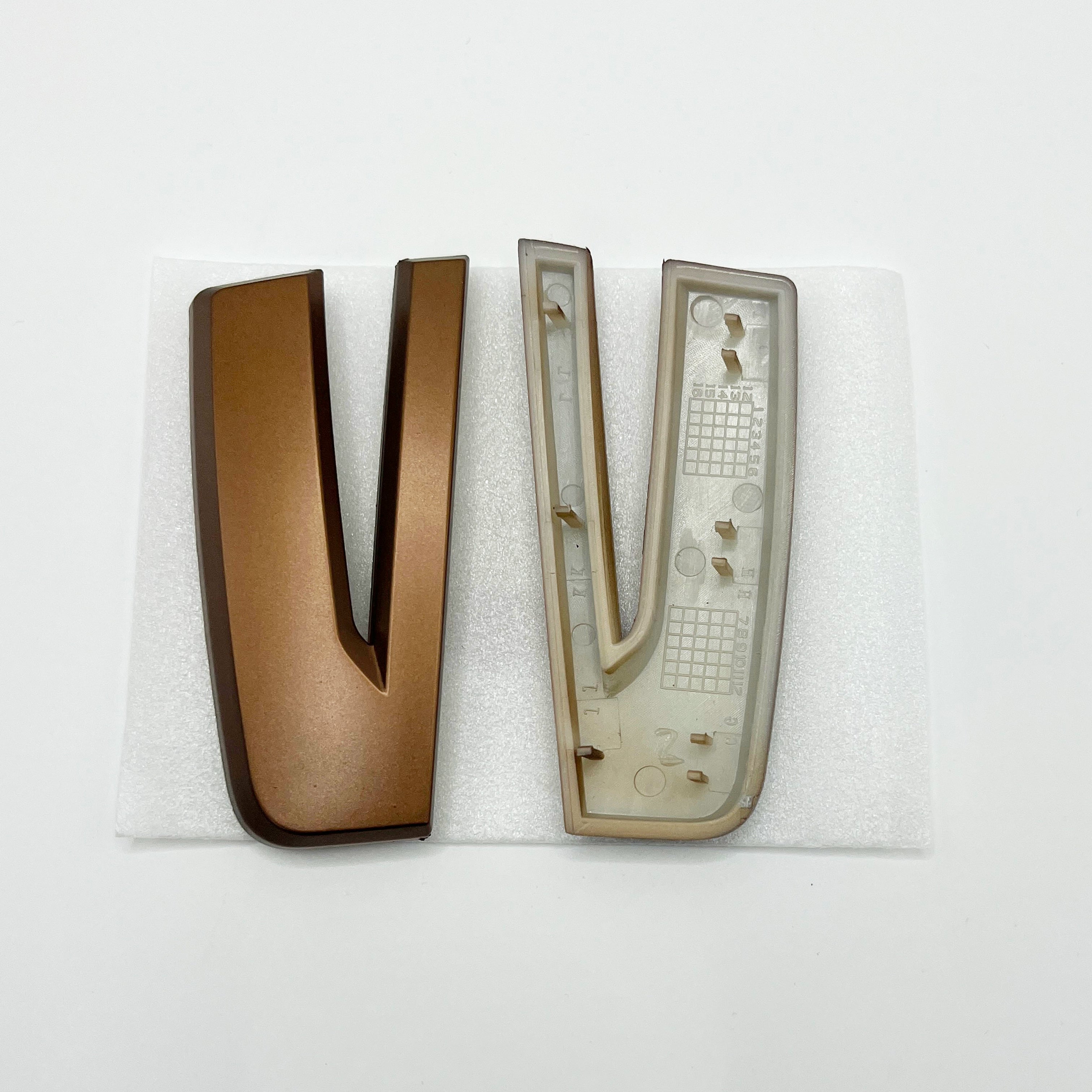 Seat Leon/Ibiza 5F/6P Copper Pre-facelift FRONT Replacement Badge Gloss MK3 (5F 2012-16 / 6P 2015-17)