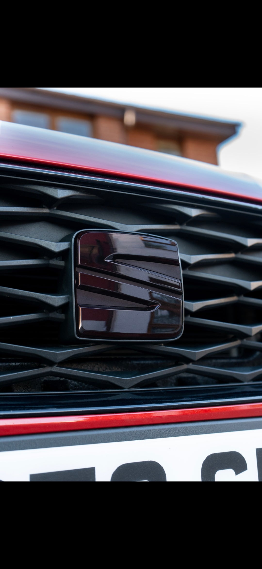 Seat Leon KL1/KL8 2020+ Black Replacement FRONT Badge - MK4 FR - Custom My Ride