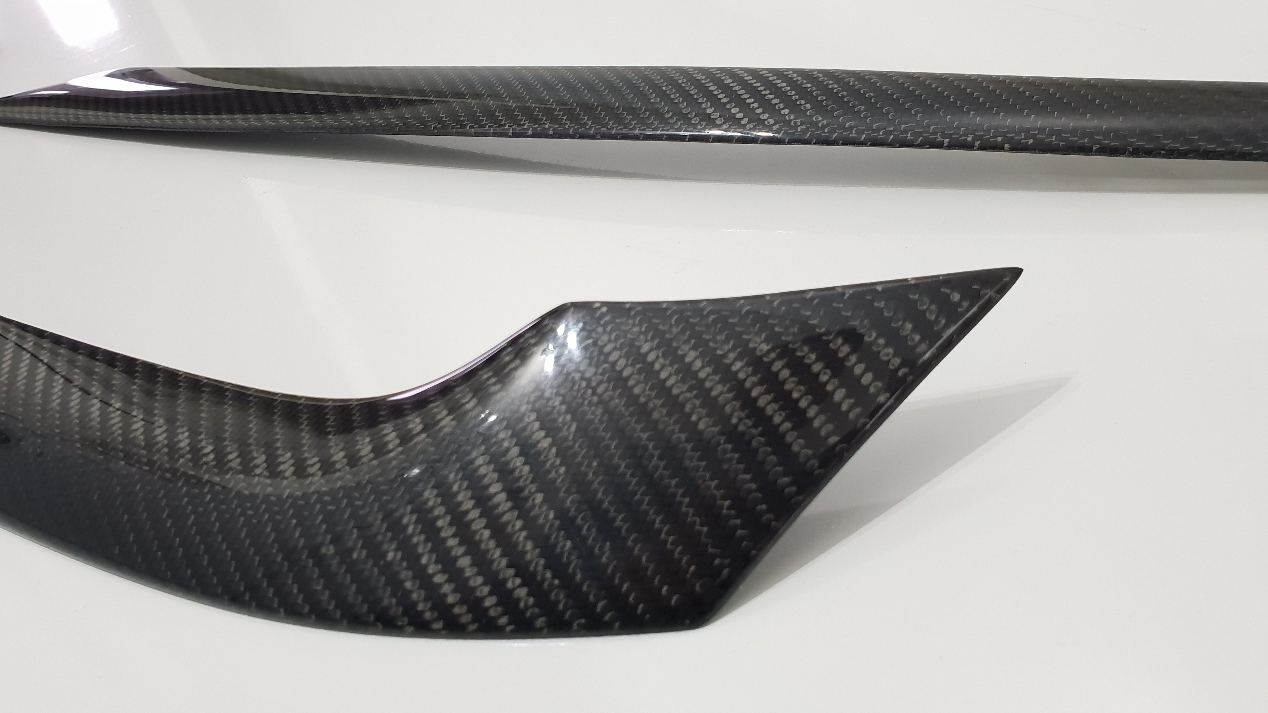 FK8 Front Grill Trims - Carbon Fibre - Civic MK10 - Custom My Ride